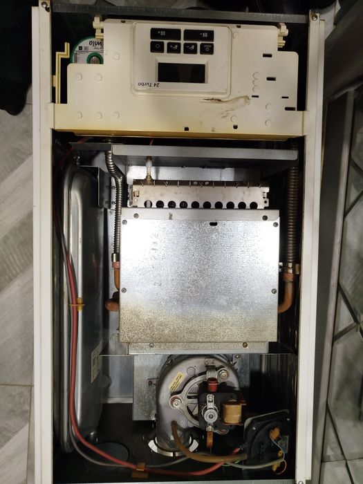 Продаётся двухконтурный котёл