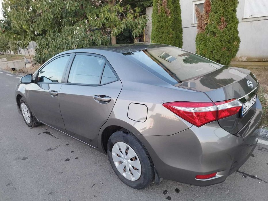 Toyota Corolla 1.33 BENZINA+GPL