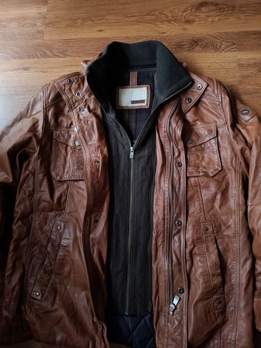 Milestone мъжко кожено яке L размер.