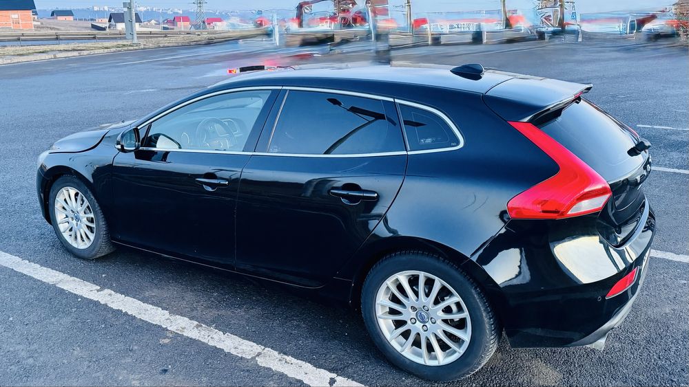 Volvo V40 T4 1.6, 179 CP - AUTOMAT POWERSHIFT-Benzina/GPL  PRINS-2013