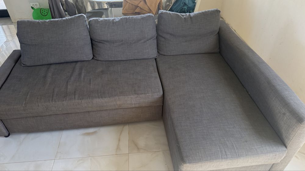 Canapea extensibila ikea