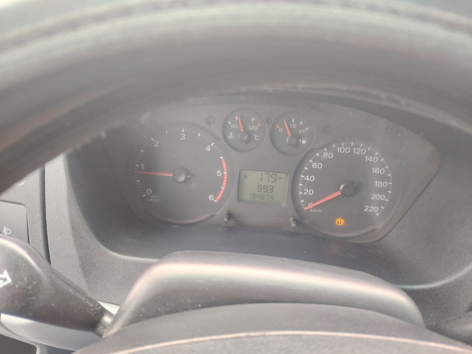 Vând Ford Transit ( 195000 km)