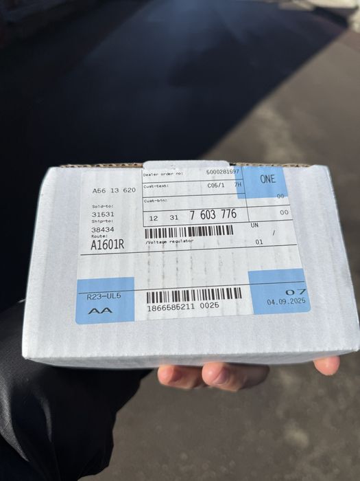 Regulator voltaj  alternator bmw seria F  12317603776