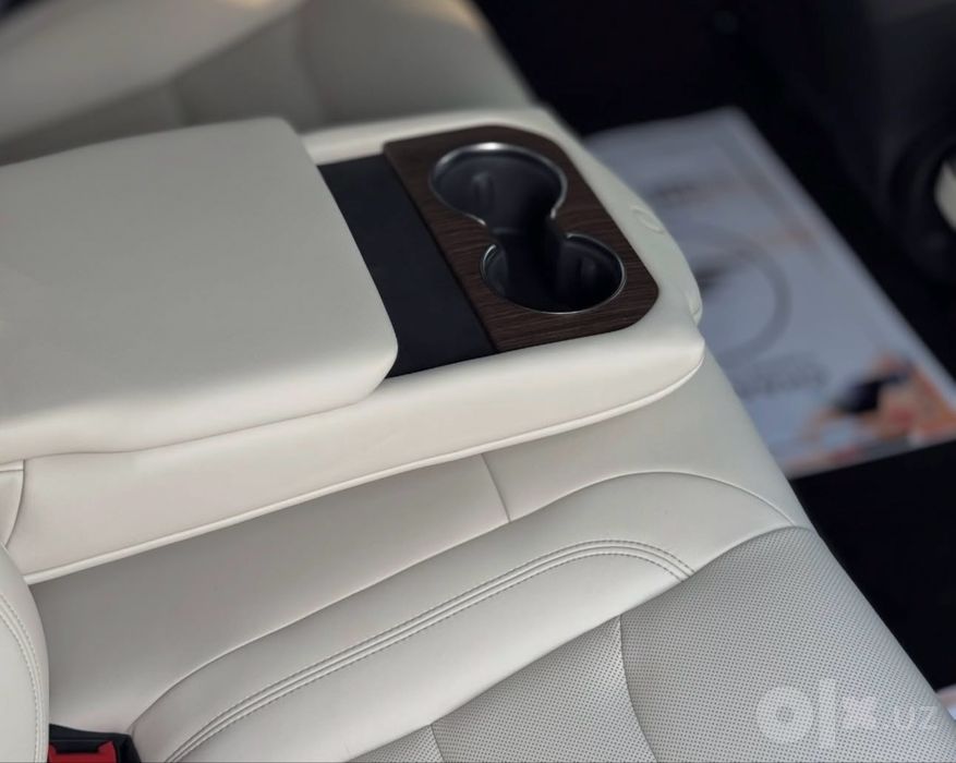Model s Plaid va Model s Dual
