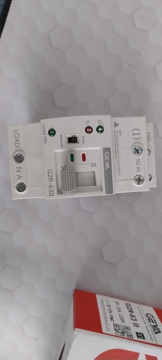 ATS GevaAutomatic Transfer Switch manager de retea panouri solare