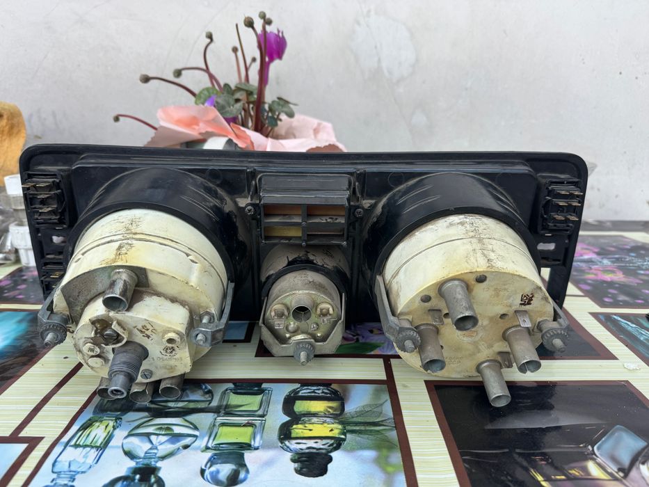 Lada Ваз-2105, табло, руль, рулевой кожух, замок зажигания