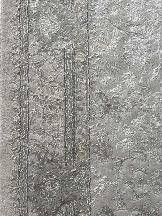 Продам ковёр. Почти новый!