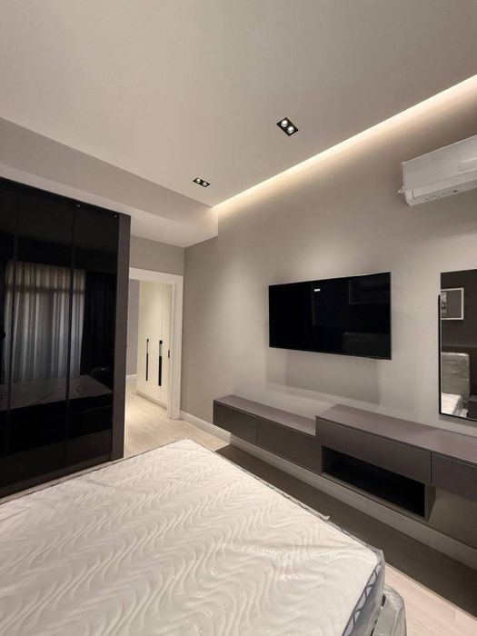 Darkhan Avenue 2-комн 54м², 2 этаж,  Дархан, Парк Тельмана