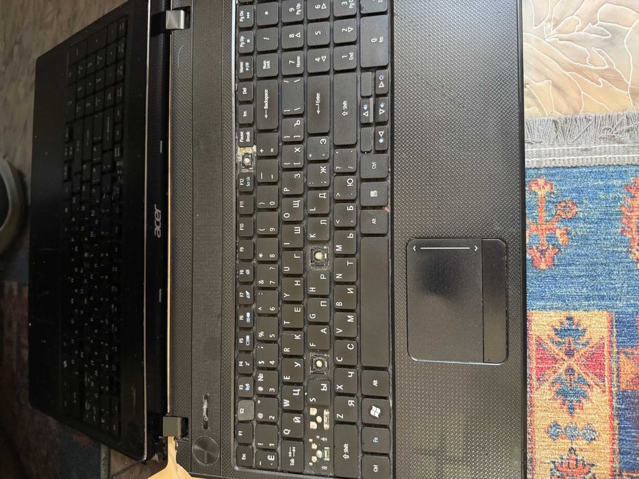 Продам БУ ноутбук Acer
