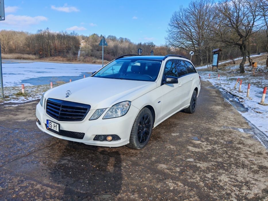 Mercedes Benz E200