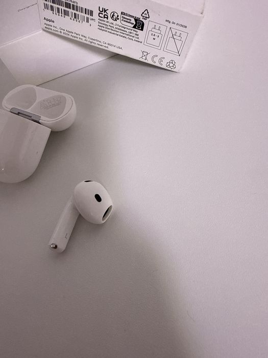 airpod 4 (casca stanga+carcasa) cu ANC