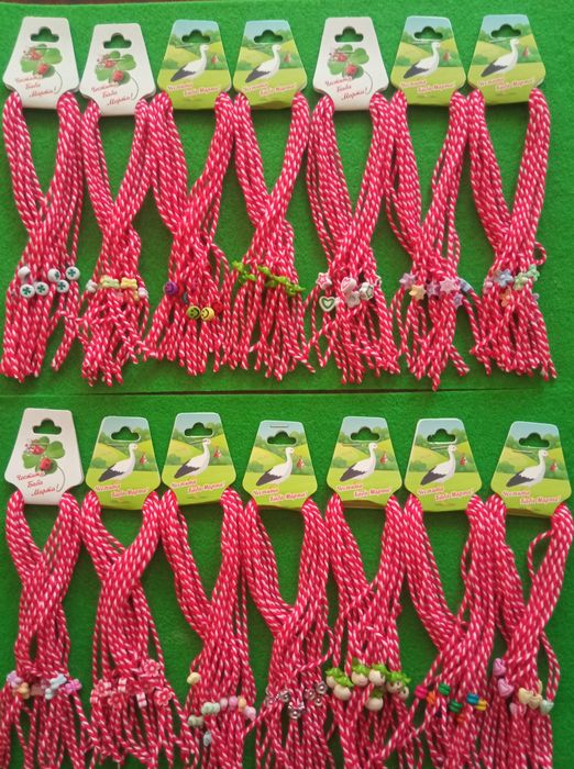 Мартеници ръчна изработка