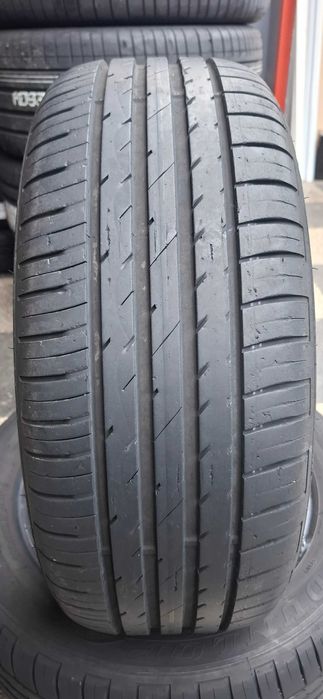 2бр. 205/55/16 Dunlop 6.8mm грайфер, дот 23г. Безплатен монтаж
