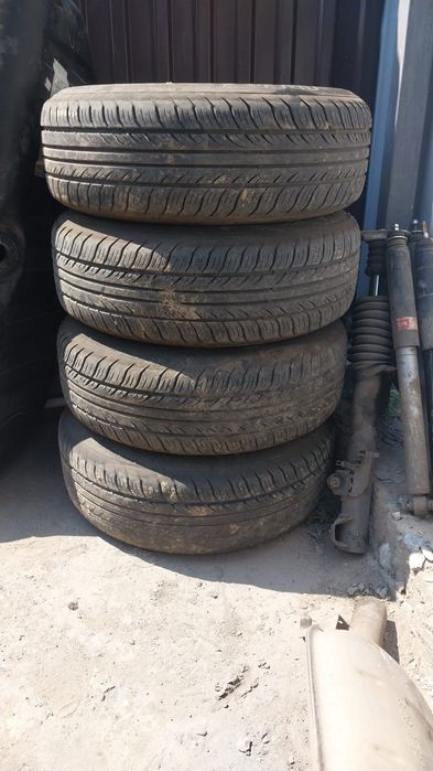 Мерс 124 по запчастям