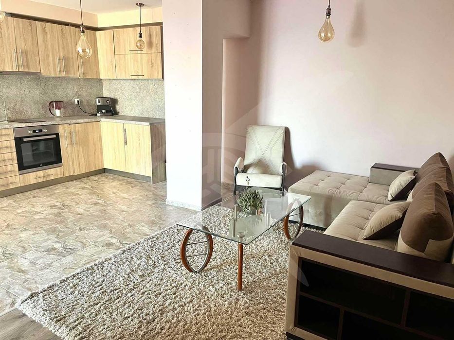 Дава се под наем Двустаен апартамент в Варна, Виница - 75 кв.м за 400 € - Снимка #1