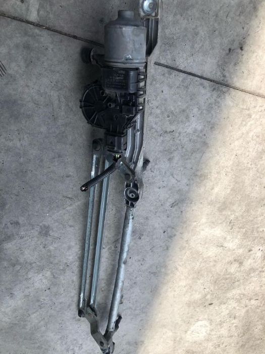 ansamblu stergatoare ford focus 2 2009