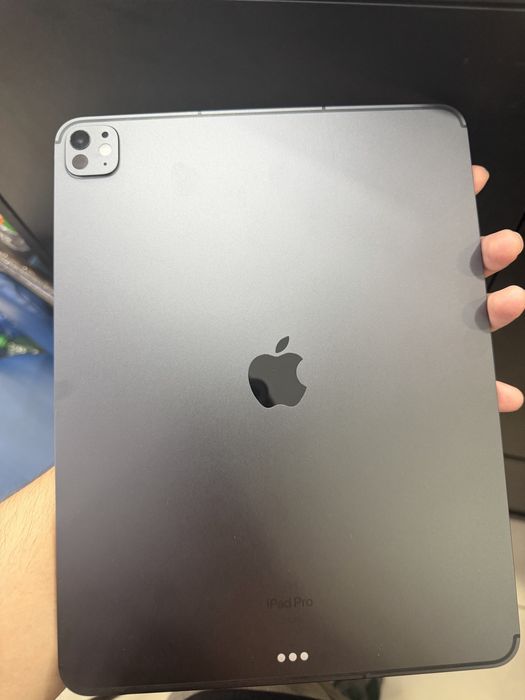 Apple Ipad 13 pro 2TB M4