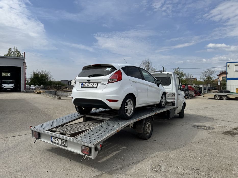Tractari auto și depanări non-stop