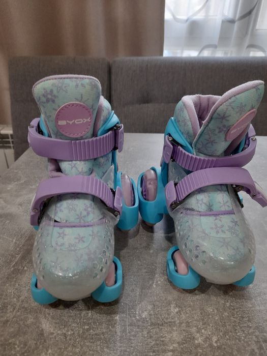 BYOX Регулируеми кънки с PVC колелца LITTLE BEETLE Frozen GIRL