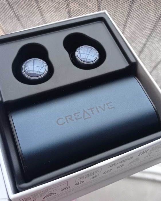 Нови безжични слушалки Creative Outlier Air V2