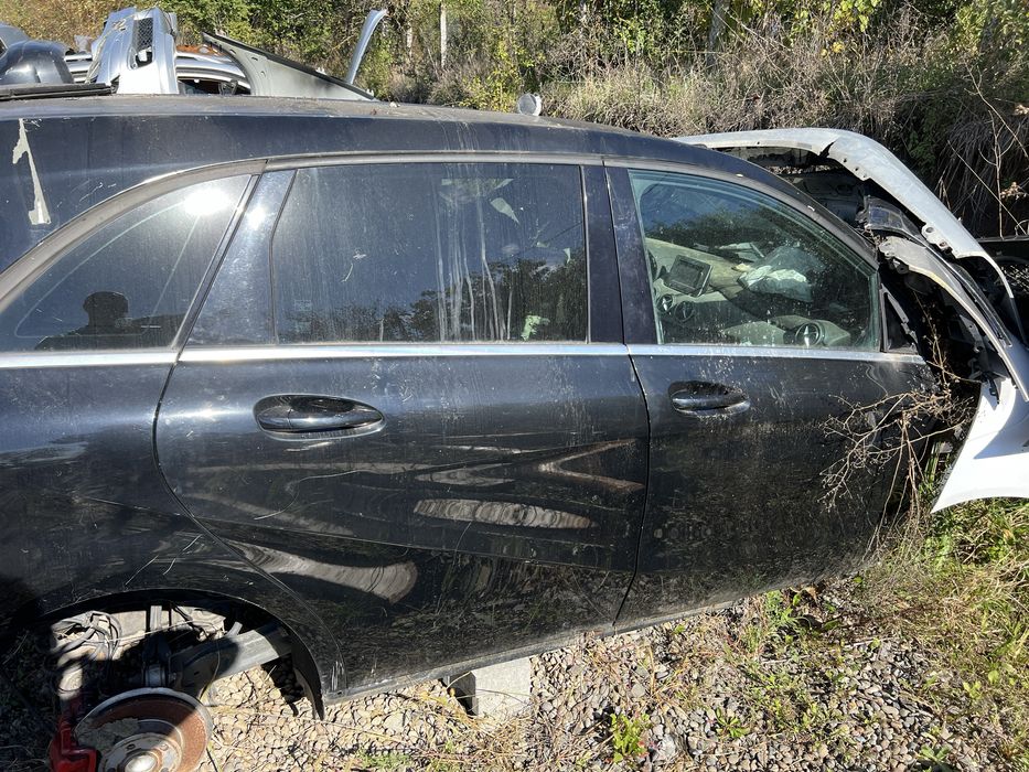 Dezmembrez mercedes B-classe b180cdi 2013