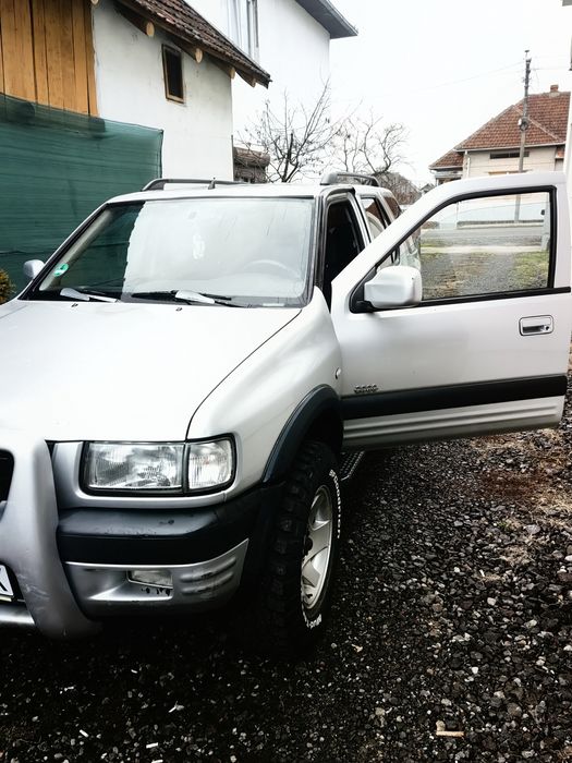 Opel frontera  B