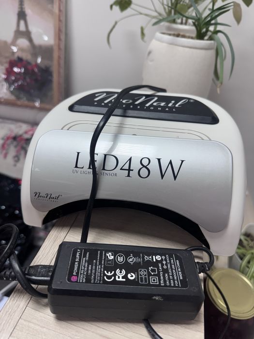 Лед лампа для маникюра