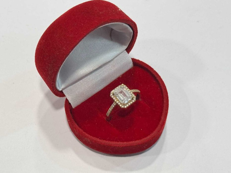 Златен дамски пръстен 14К- 2,20гр