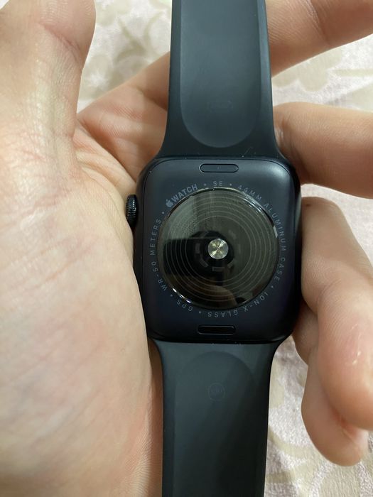 Apple Watch SE 44 mm