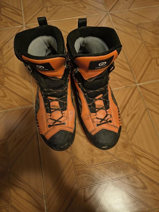 Продавам туристически обувки Scarpa Ribelle Lite HD