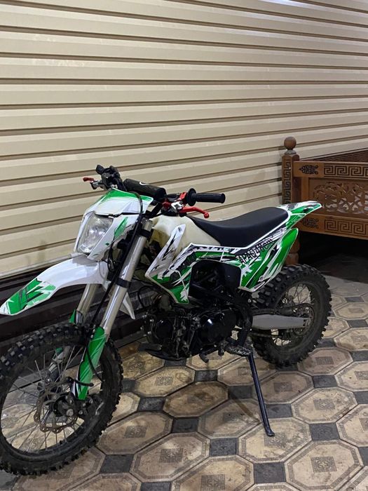 Питбайк 125 кубов на обкатке