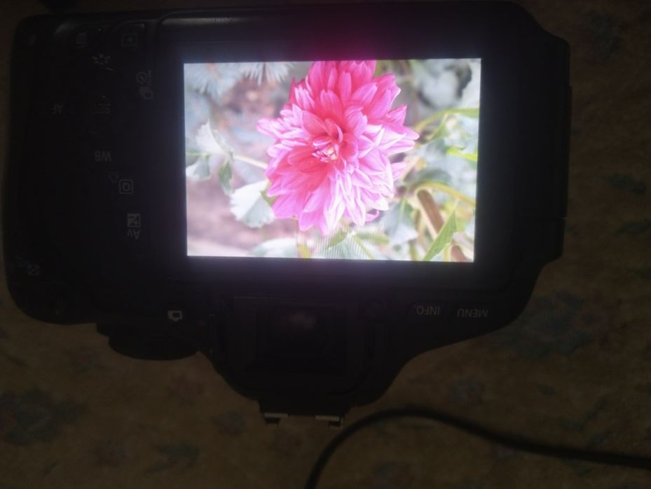 Обменяю фотоаппарат