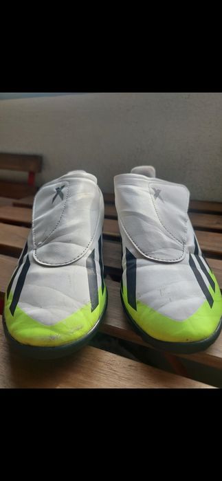Ghete de fotbal nr 37