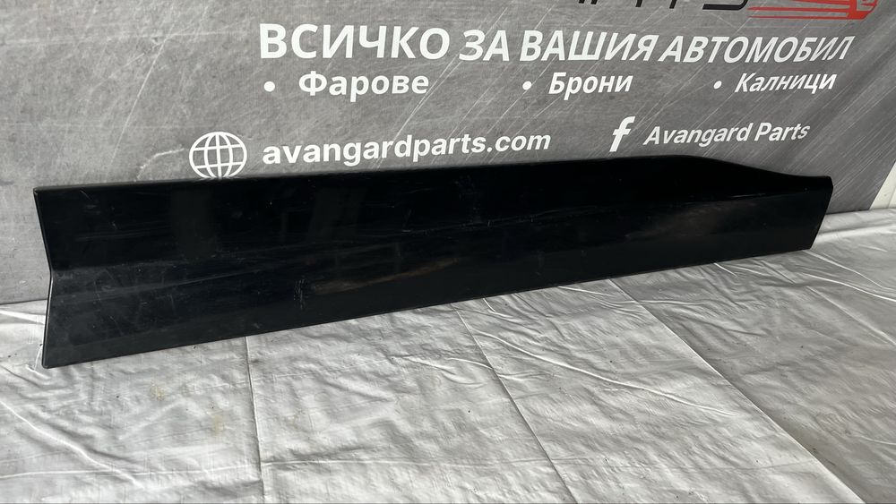 Декоративни лайстни за предна дясна и задна врата Toyota RAV4 2019-
