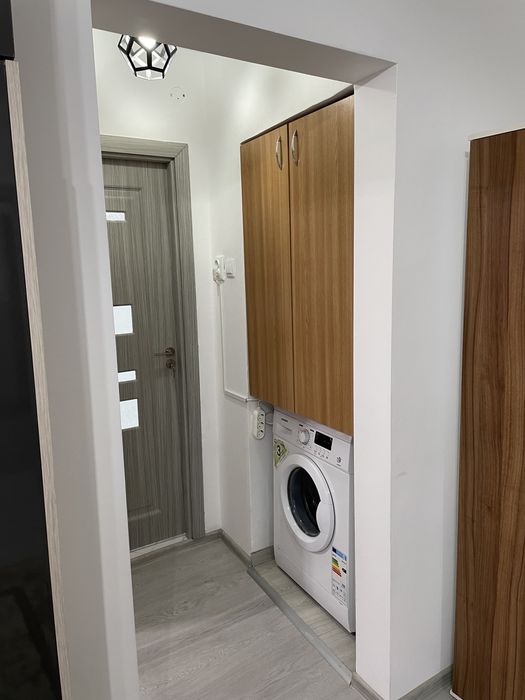 Inchiriez apartament 2 camere bdul Ferdinand Constanta Constanta • OLX.ro