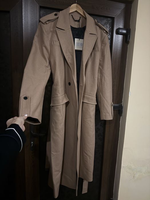 Palton lung All Saints