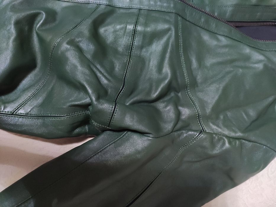 Куртка кожаная новая