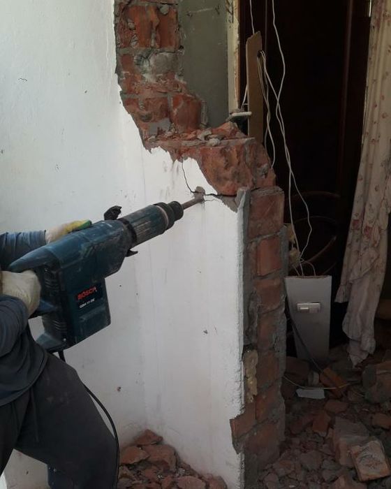 Разрушения демонтаж стен