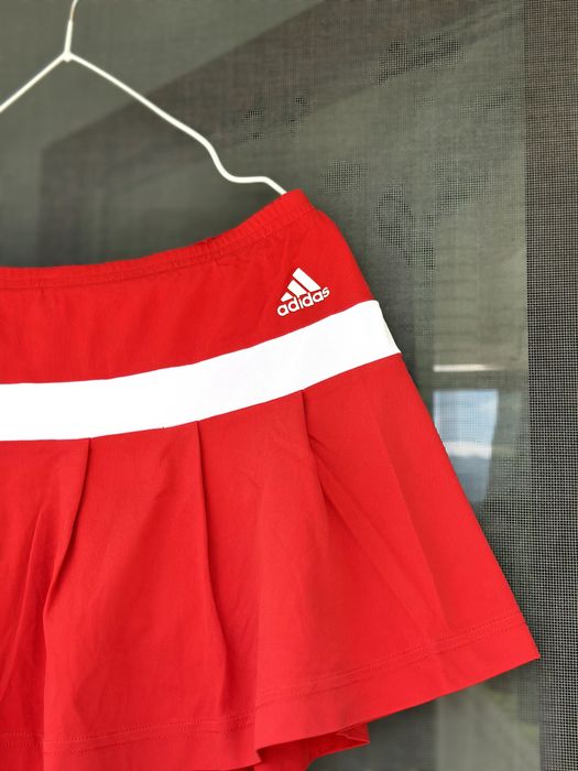 Спортна пола с клин Adidas Climalite - размер S, Отлично състояние