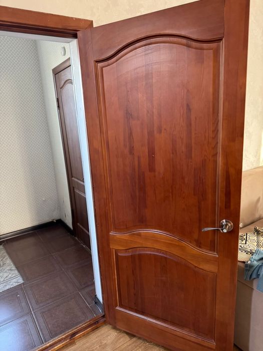 Продам меж.комнатный дверь