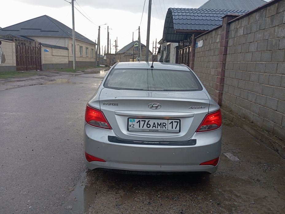 Хэндай акцент 2014г