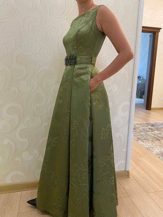 Продам вечернее платье