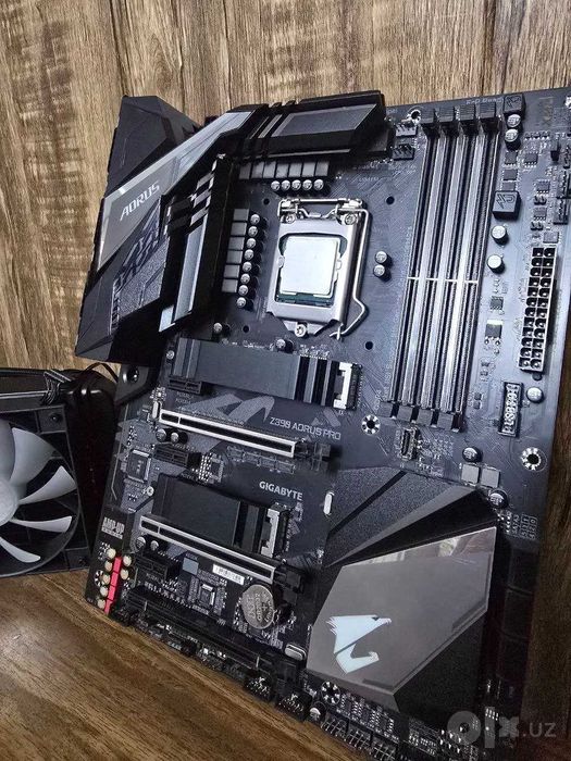 Aorus Z390 PRO DDR4/intel core i9-9900K