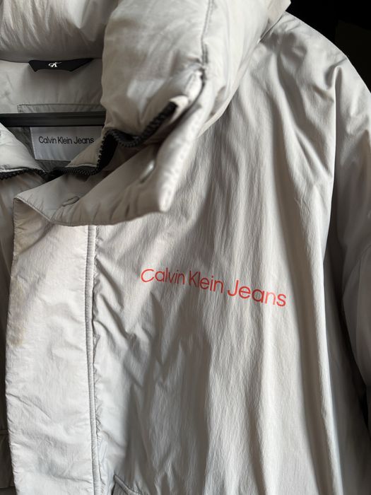 Calvin Klein puffer яке