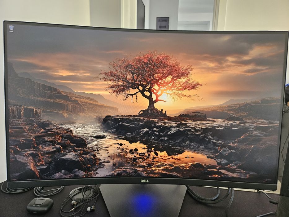Monitor Gaming Curbat Dell 32 Inch
