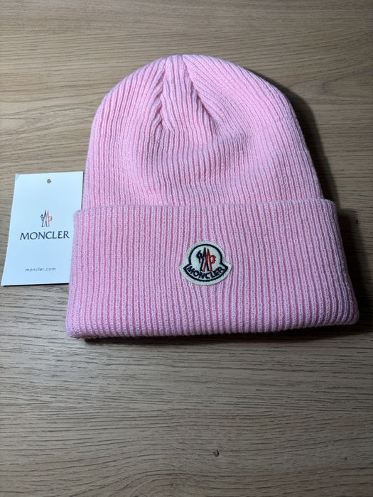 Caciula Moncler Roz