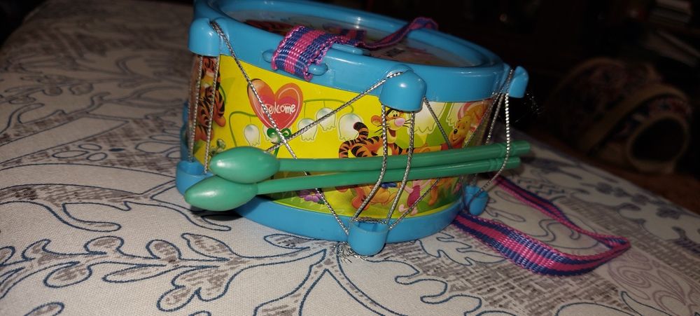 Барабан игрушечный