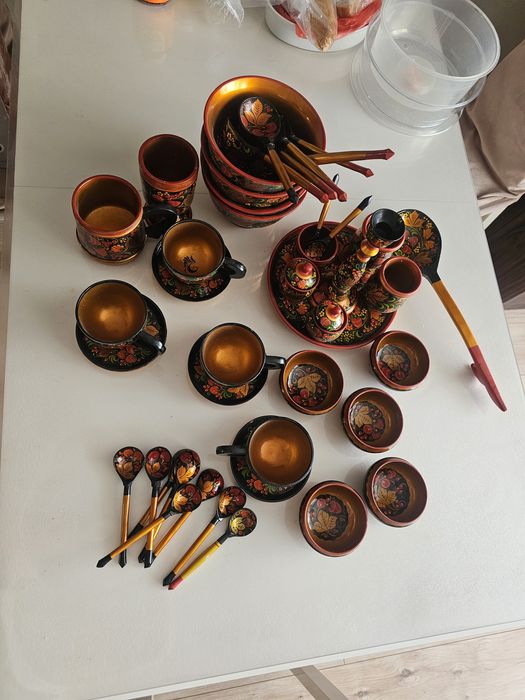 Продам посуду Хохлома