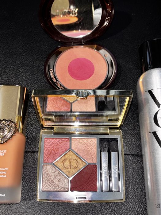 Луксозни гримове: Dior, Charlotte Tilbury, Hourglass, Dolce&Gabbana