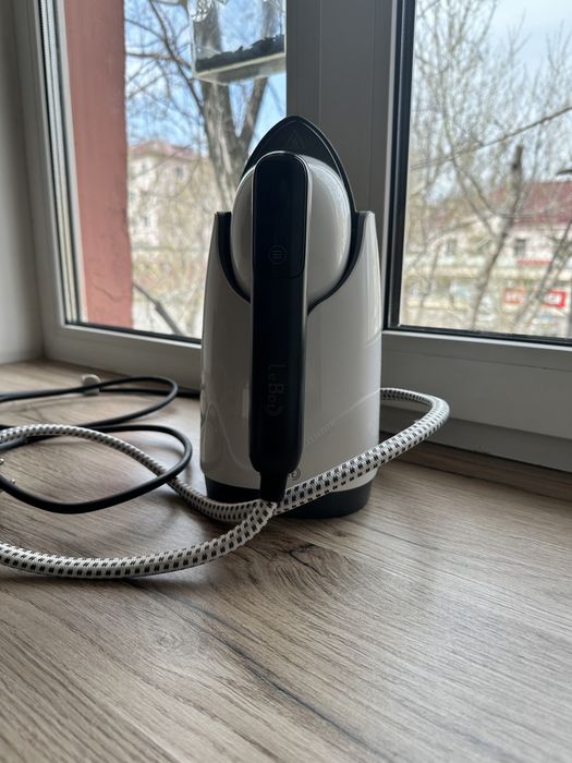 Утюг и отпариватель 2в 1